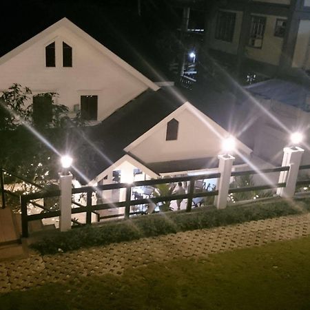 Chateau Beatrice Tagaytay City Zewnętrze zdjęcie