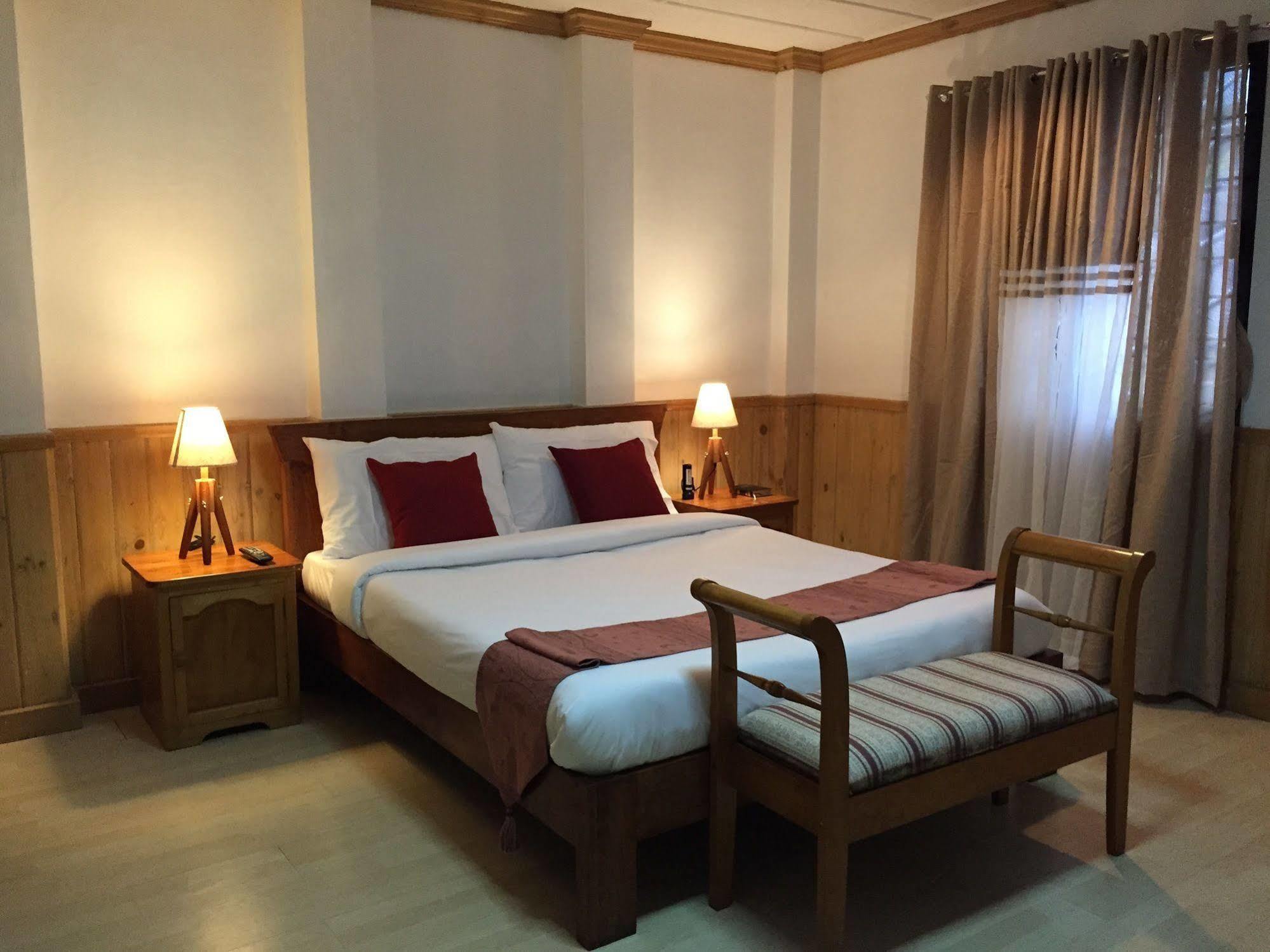 Chateau Beatrice Tagaytay City Zewnętrze zdjęcie
